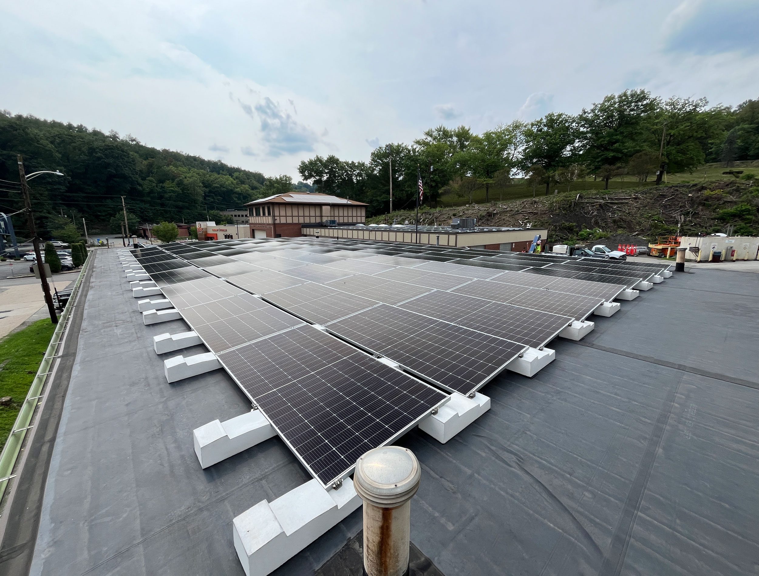 EIS Solar - Pittsburgh, United States